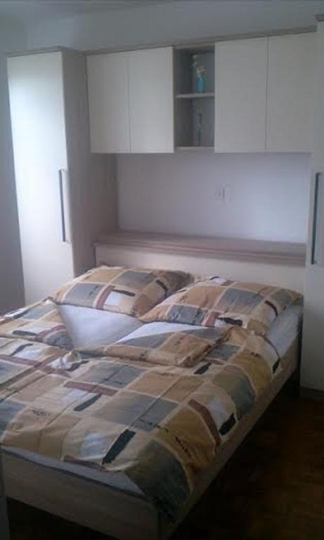 Apartment Angelika ซริกเวนิซา ภายนอก รูปภาพ